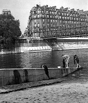 Quai d'Orleans then 2 300